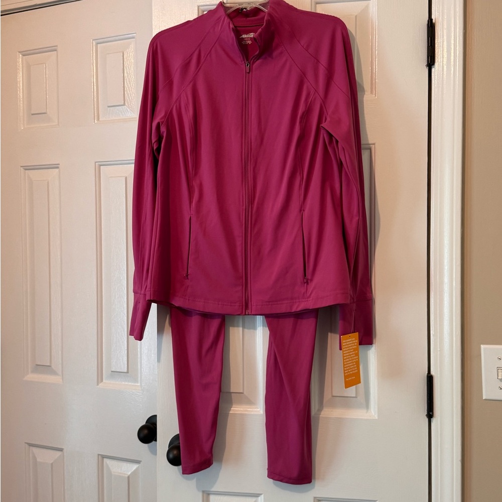 Avia Magenta Zip-Up Jacket NWT never worn